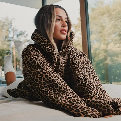 Wild Spirit Hoodie - Hrabri stil za avanturiste