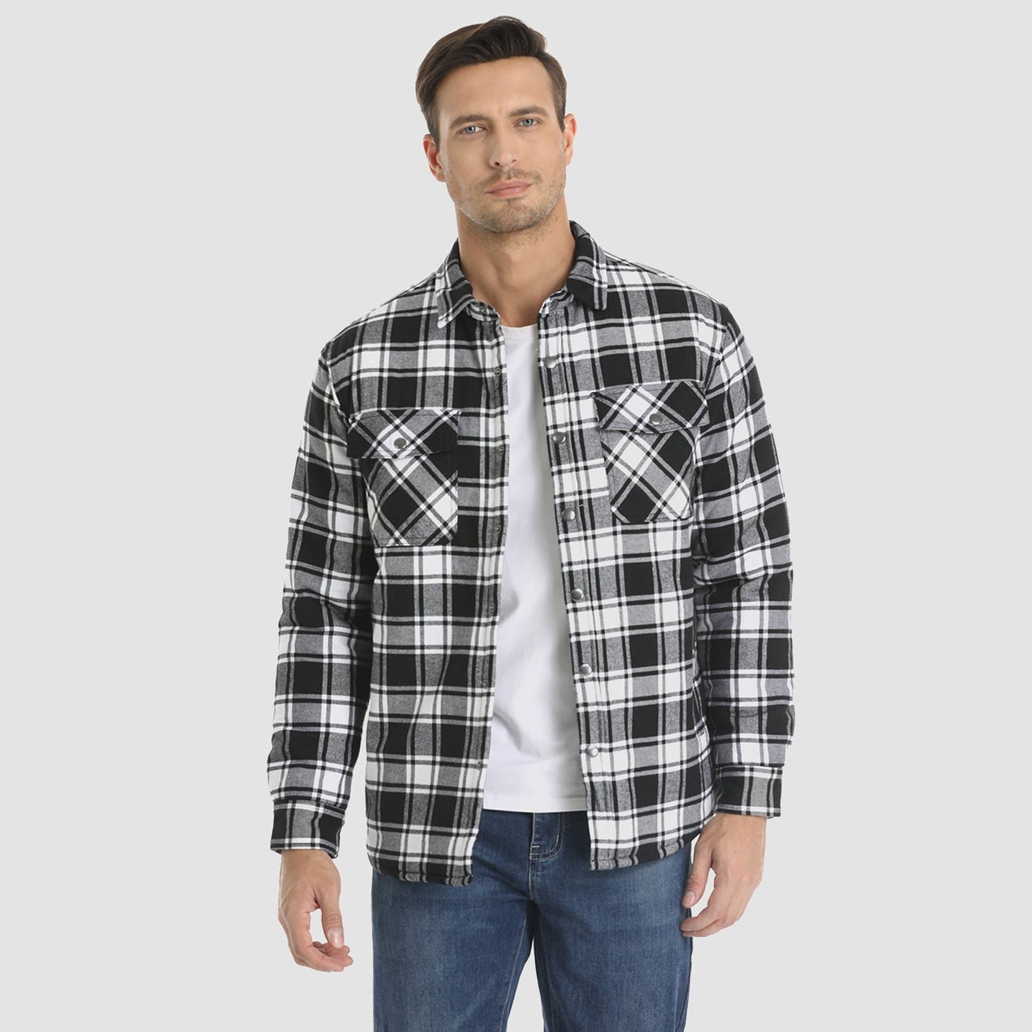Camisa de franela forrada: cálida y duradera.