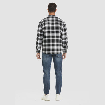Camisa de franela forrada: cálida y duradera.