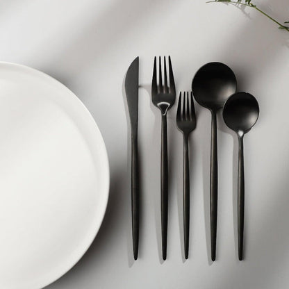 Aurora set pribora za jelo – Minimalistički, moderan i bezvremen