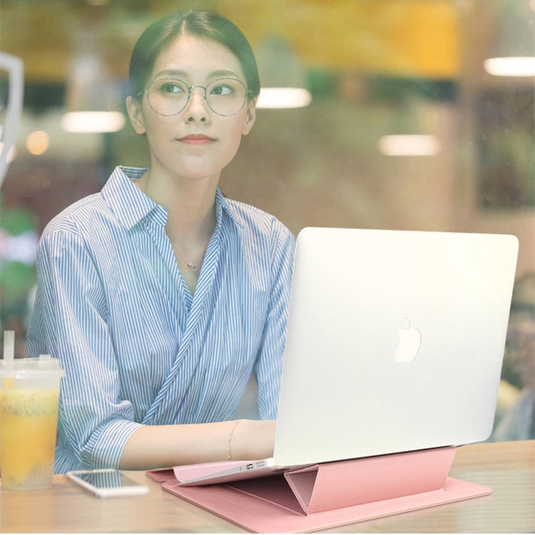 Slimme zaštitna navlaka za laptop – Za bezbrižan rad i putovanja