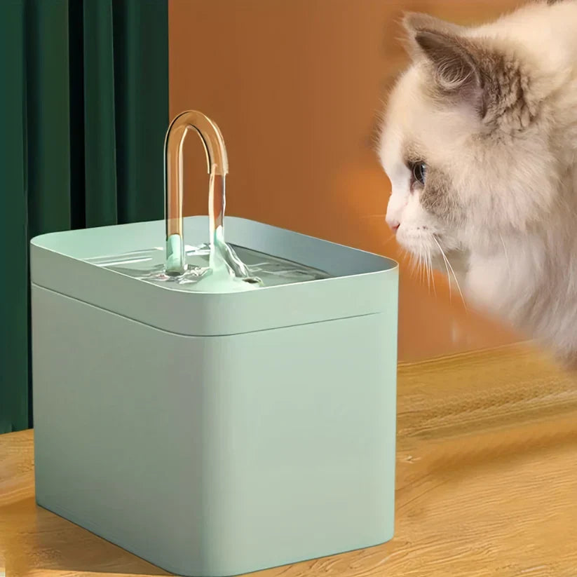 AquaPurr fontana za vodu – Za zdravu hidrataciju tvog mačka