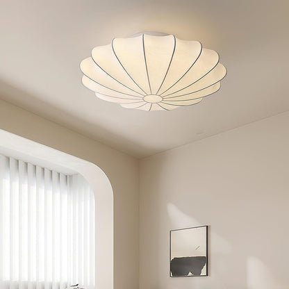 Stropna lampa u obliku školjke – Moderan i stilski dodatak za dom