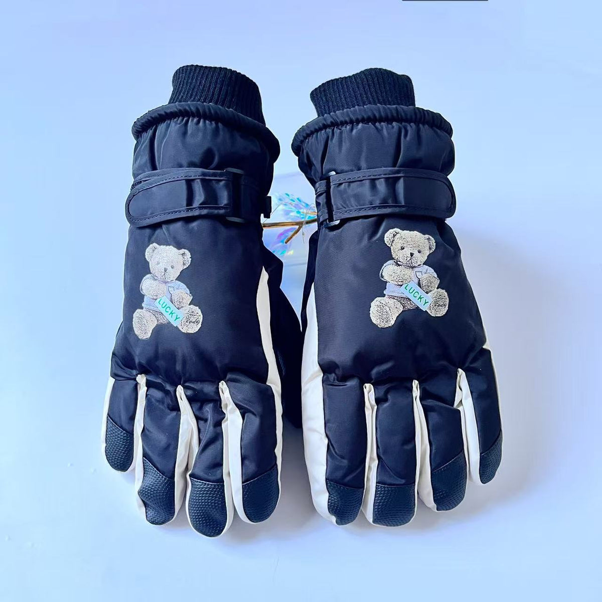 Guantes de invierno con bordado de osito de peluche y puños ajustables