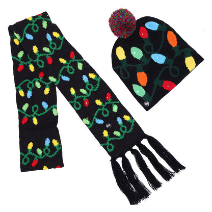 Set de gorro de invierno y bufanda con estampados navideños