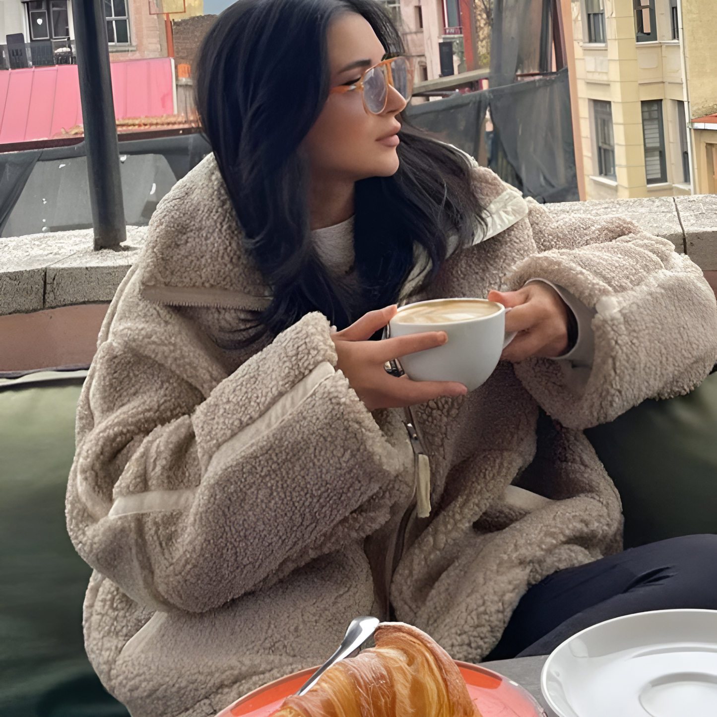 Olivia udobna teddy jakna – Za tople i stilske dane