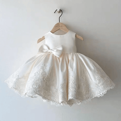 Aurora princezinska haljina s čipkom i mašnom – Luksuzno elegantna