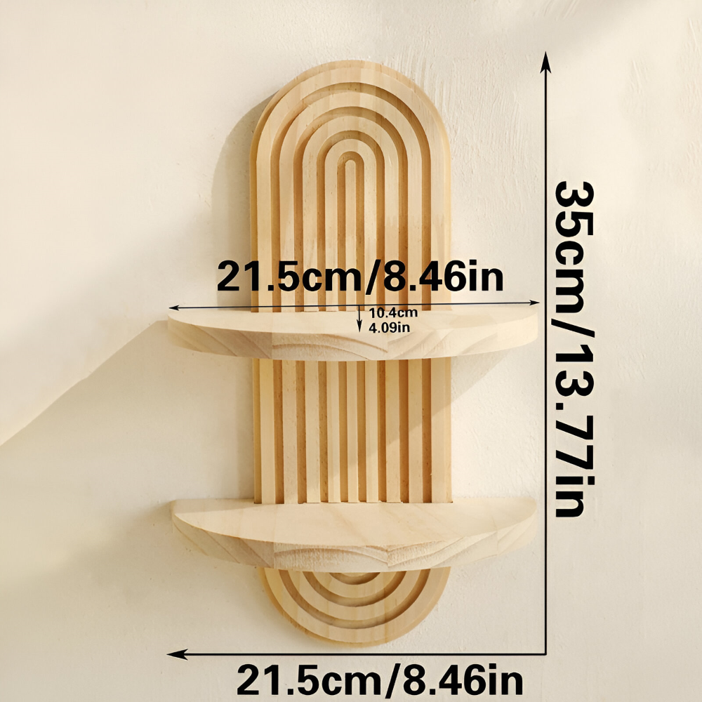 Geometrisches Wandregal aus Holz mit dekorativer Bogenstruktur