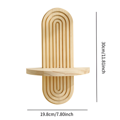 Geometrisches Wandregal aus Holz mit dekorativer Bogenstruktur
