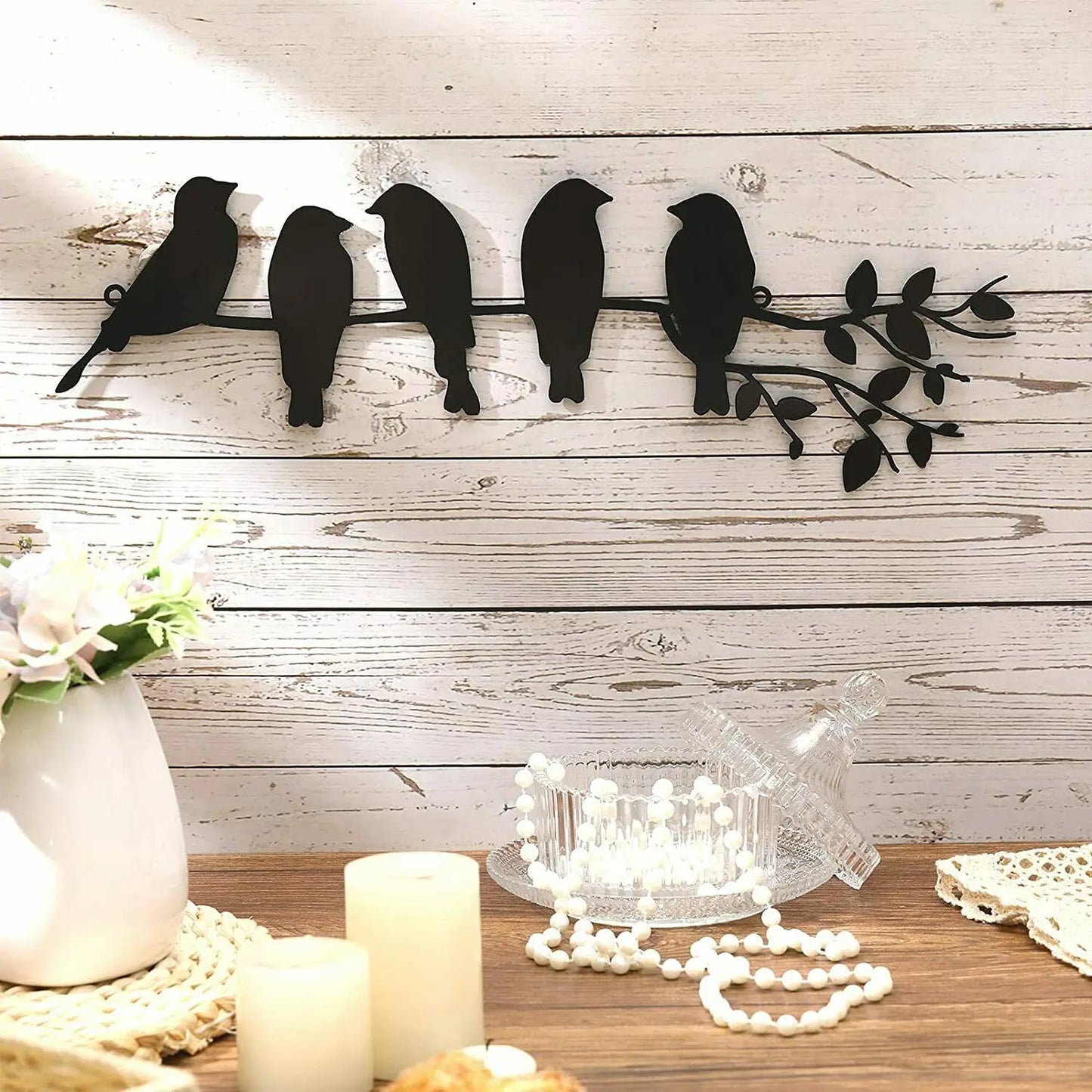 Decoração de parede com canto de pássaros – Pássaros empoleirados que criam uma atmosfera especial.