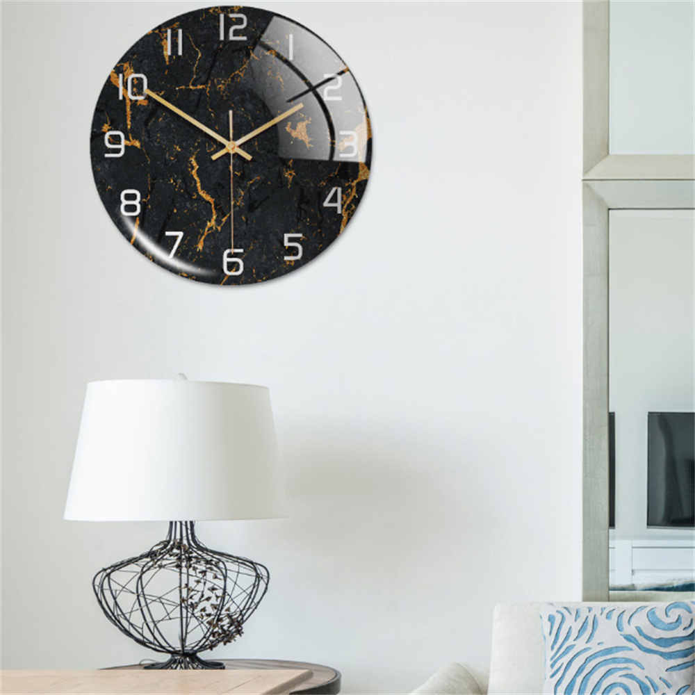 Reloj de pared redondo con aspecto de mármol y mecanismo de cuarzo silencioso