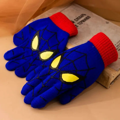 Spider-Man rukavice - Za malog superheroja u akciji