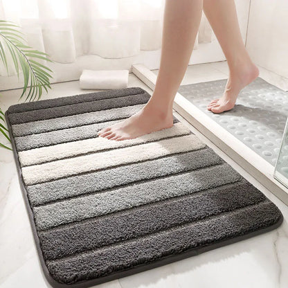 Alfombrilla de baño suave con diseño de rayas