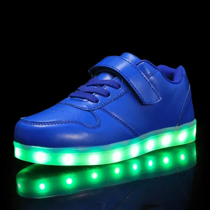 Strahlende Schrittmacher - LED-Schuhe für Kinder, die Leuchten
