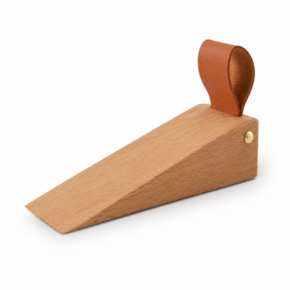 Skandinavischer Türstopper mit Lederschlaufe