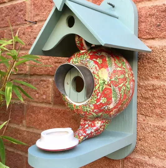 Casita para pájaros colorida: perfecta para el jardín