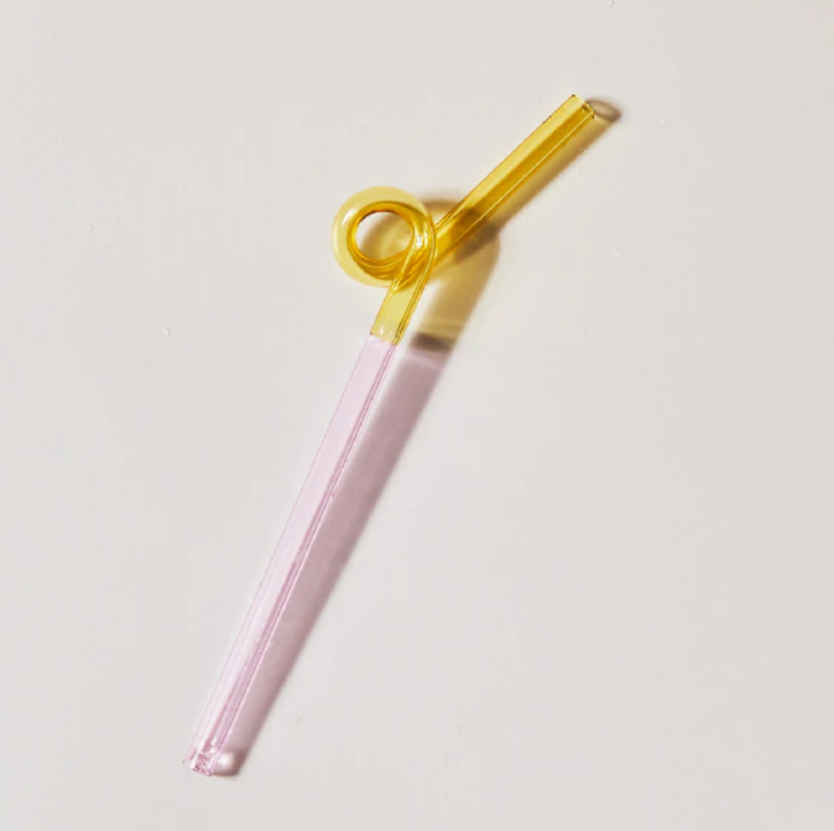 Pajitas de vidrio reutilizables con diseño retorcido
