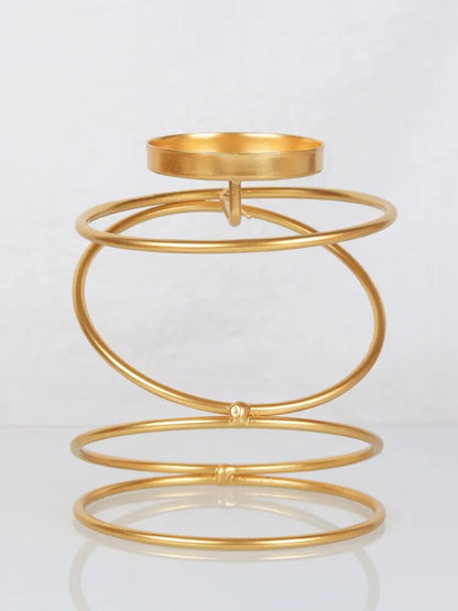 Elegante castiçal em espiral – Para uma casa acolhedora e cheia de estilo.