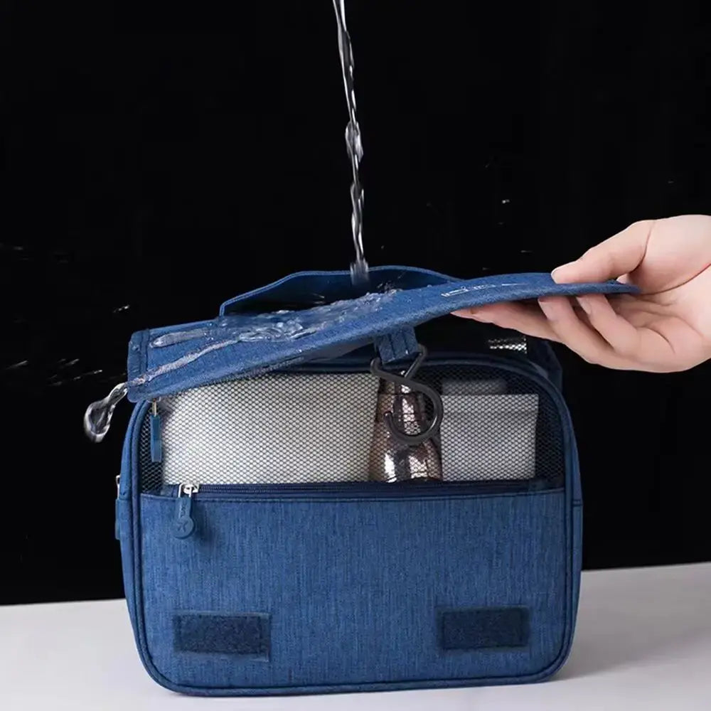 Nécessaire de viagem com pega para pendurar – Organização perfeita para viagens.