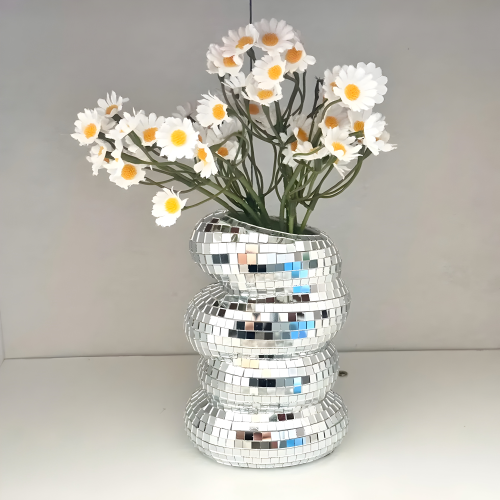 Jarrón decorativo de mosaico de espejos con forma curvada