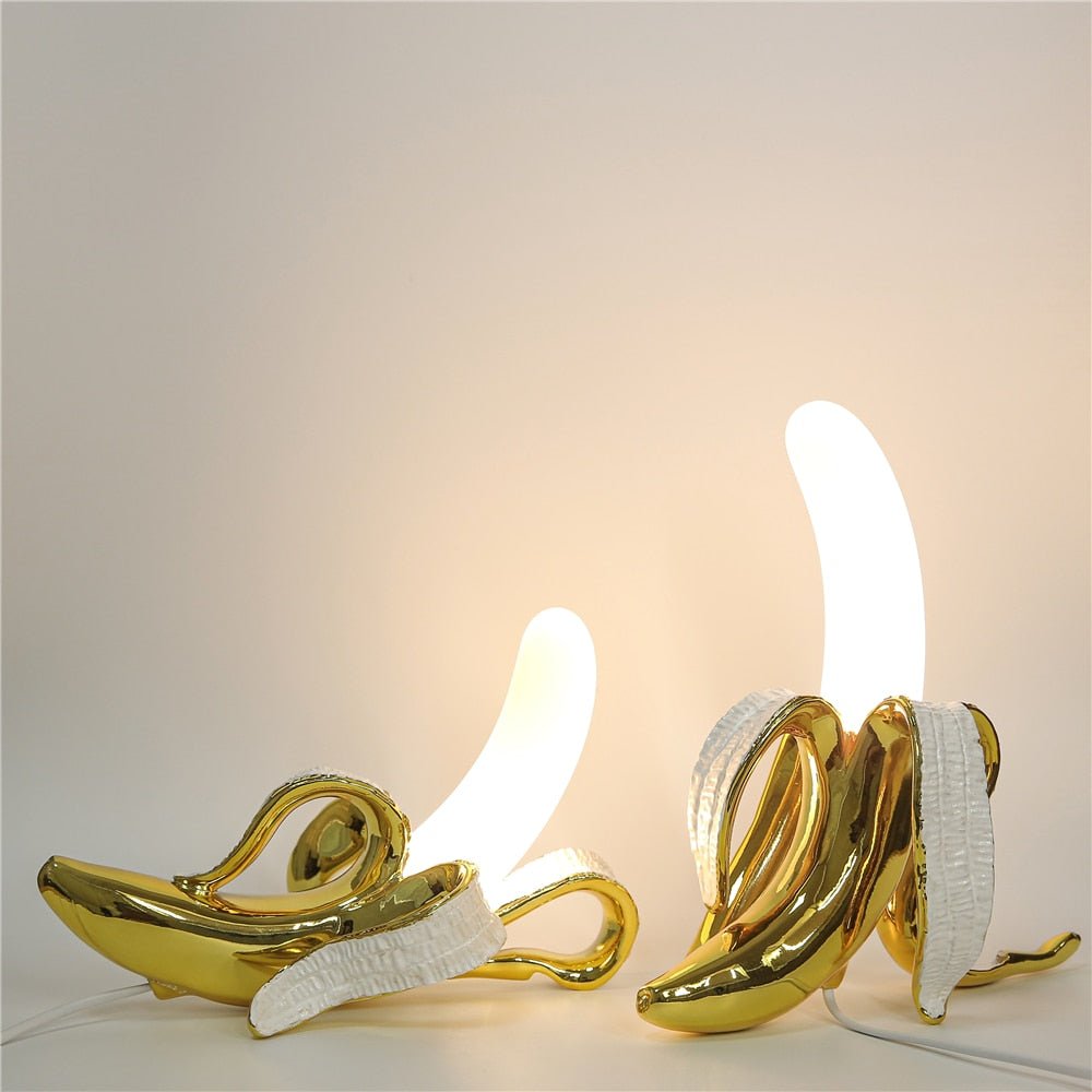 Lámpara de mesa decorativa con forma de banana y luz LED para interiores modernos