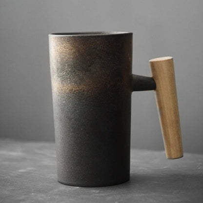 Taza de cerámica para latte con asa de madera