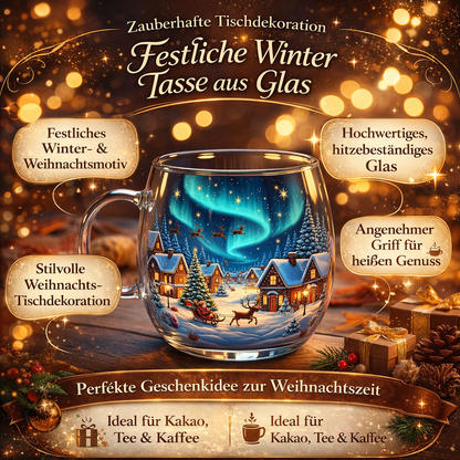 Caneca festiva de vidro para o Natal com decoração detalhada de aldeia de inverno