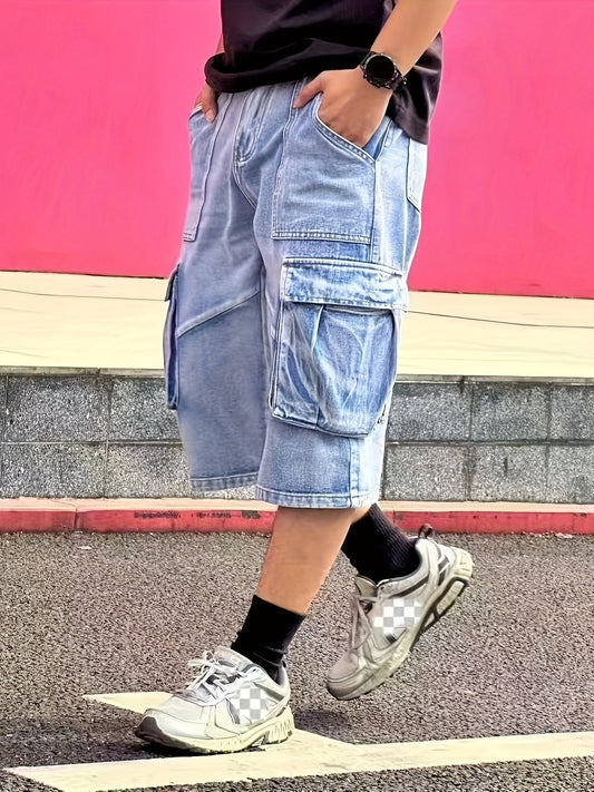 Pantalones cortos cargo de mezclilla casuales para hombre: resistentes y prácticos para el uso diario.