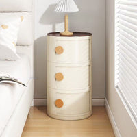 Drei Schichten Beige