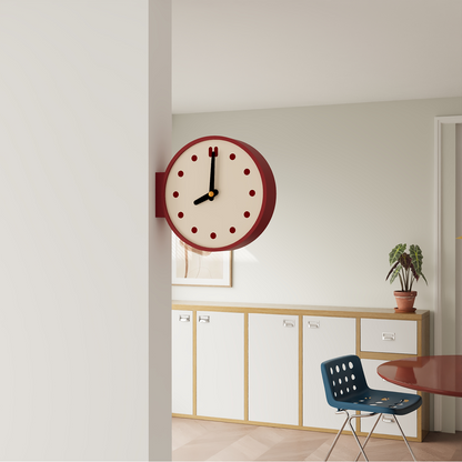 Doppelseitige Wanduhr im Retro-Design