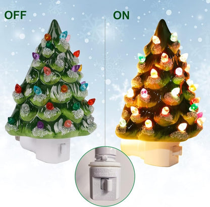 Beleuchteter Weihnachtsbaum als Nachtlicht