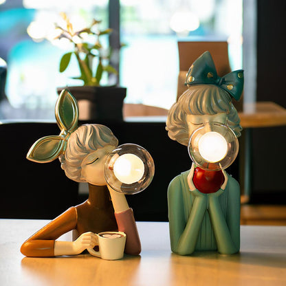 Lumière lampa - Razigrana djevojačka lampa za kreativne interijere
