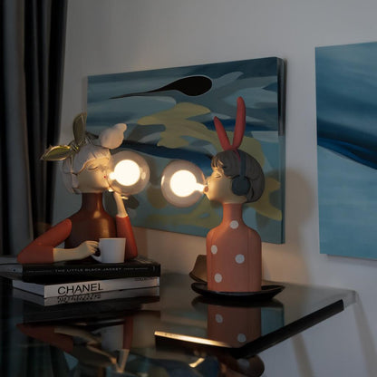 Lumière lampa - Razigrana djevojačka lampa za kreativne interijere