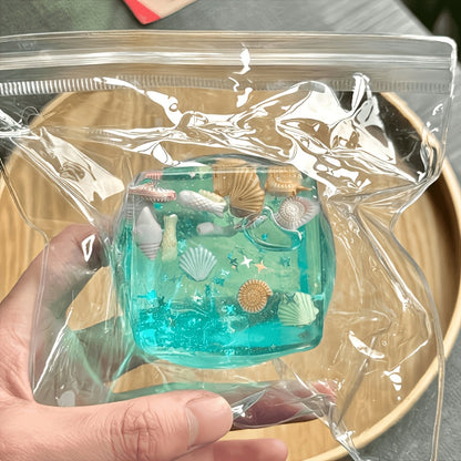 Quetschspielzeug mit 3D Meeresmotiven