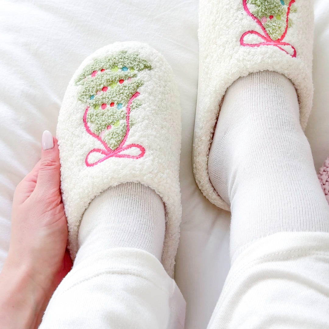 Zapatillas de peluche navideñas para mujer con motivo de árbol de Navidad