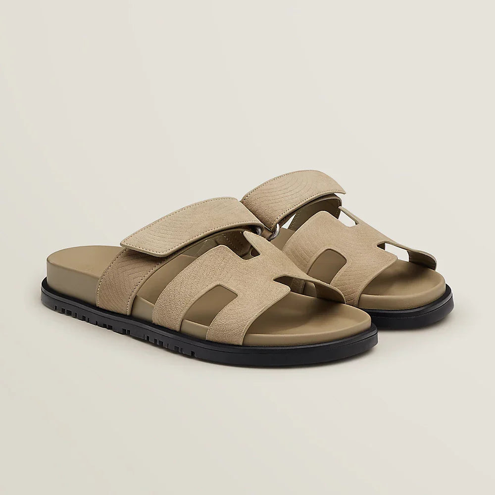 Sandálias minimalistas – conforto e estilo