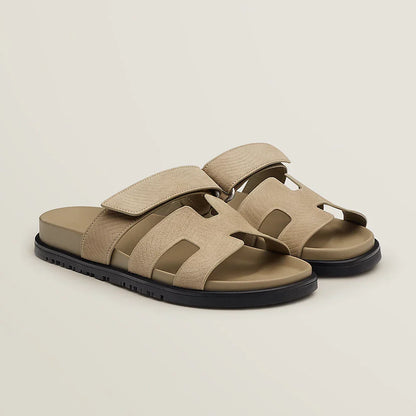 Sandálias minimalistas – conforto e estilo