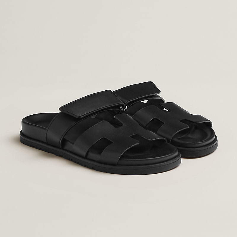 Sandálias minimalistas – conforto e estilo