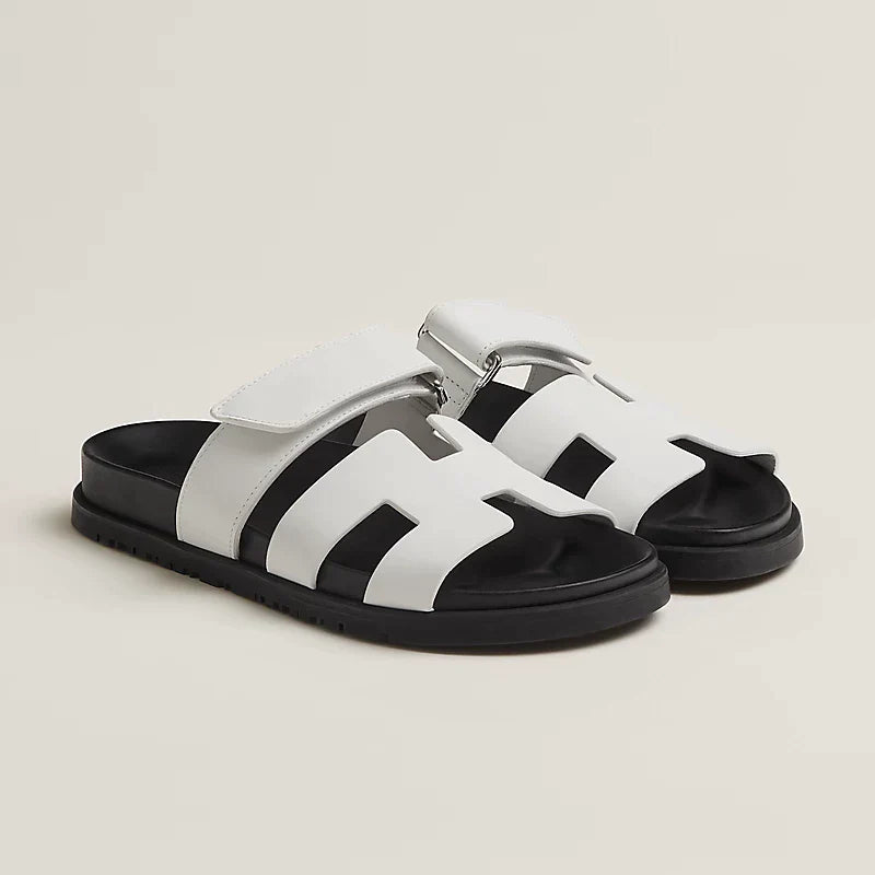 Sandálias minimalistas – conforto e estilo