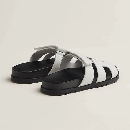 Sandálias minimalistas – conforto e estilo