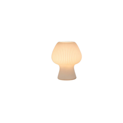 Geriffelte LED Tischlampe im Pilzdesign