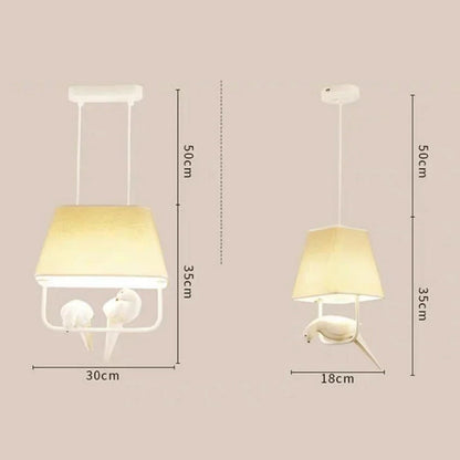 Viseća lampa s pticom i sjenilom od lana – Ugođaj i jedinstven dizajn
