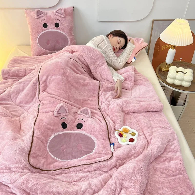 Flauschiges Decken- und Kissen-Set mit Tiermotiv