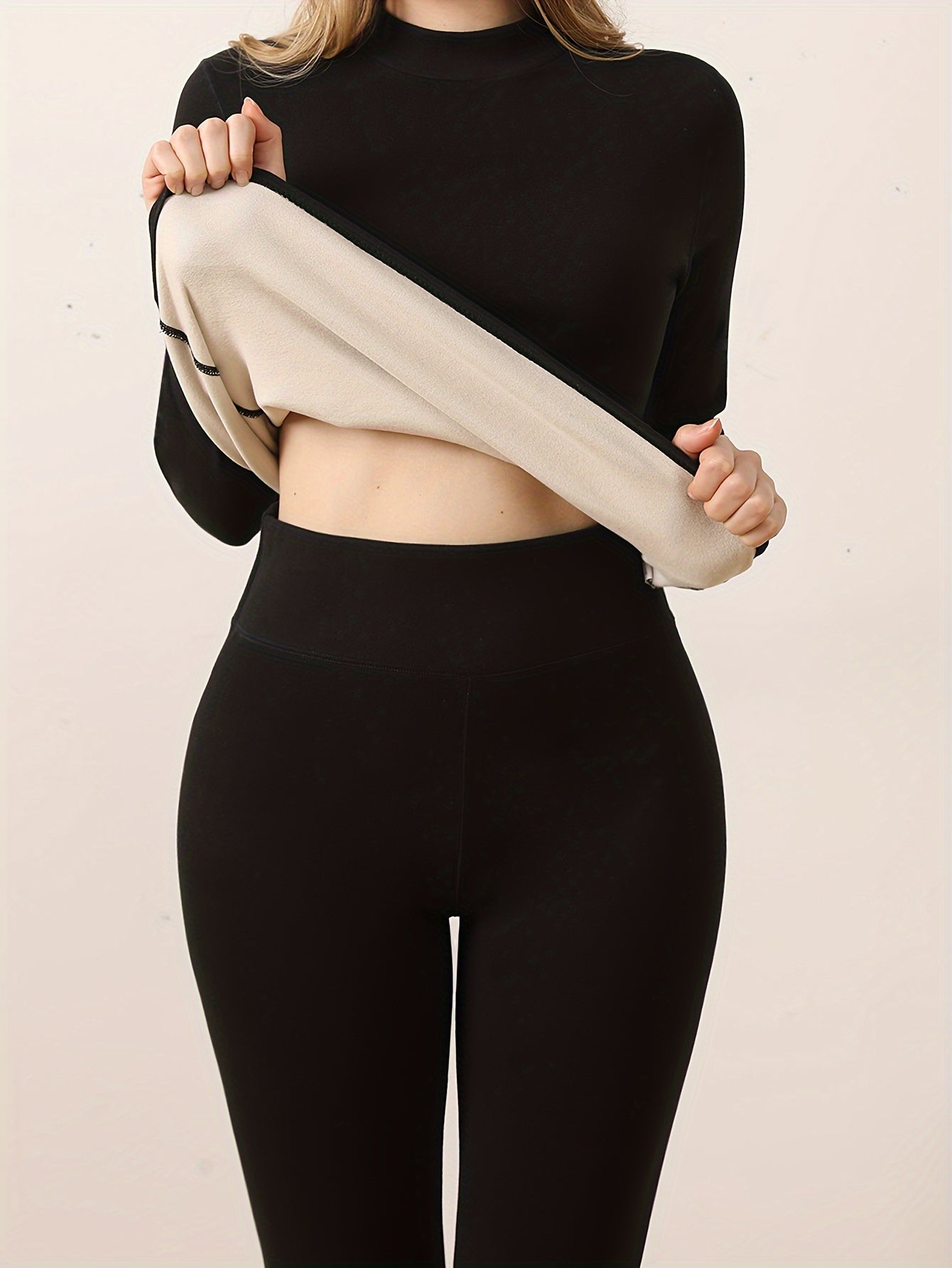 Conjunto de roupa interior térmica Sophia – Agradavelmente quente e confortável para o inverno.
