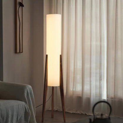 Lámpara de pie nórdica con estructura de madera