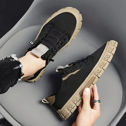 Zapatos de skate casuales sólidos para hombre: cómodos y seguros para uso al aire libre.