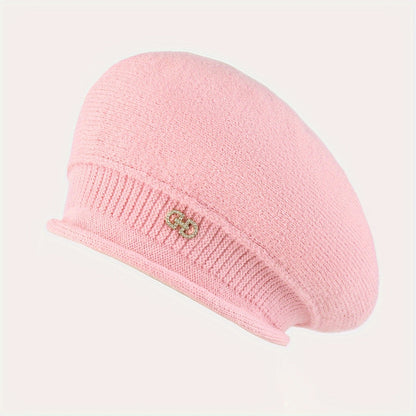Chic pleteni beret za dame – Elegancija i toplina za zimu