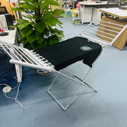 Elektrischer, klappbarer Wäscheständer mit Heizfunktion