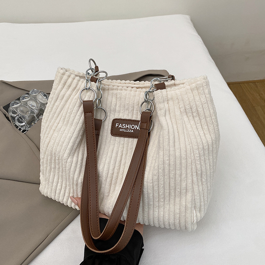 Bolso de pana elegante Mia: lujo y practicidad para el día a día