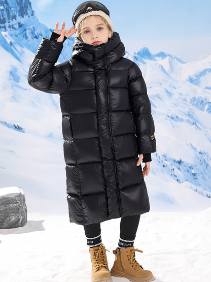 Chaqueta de invierno morada para niños: cálida y elegante para los días fríos.
